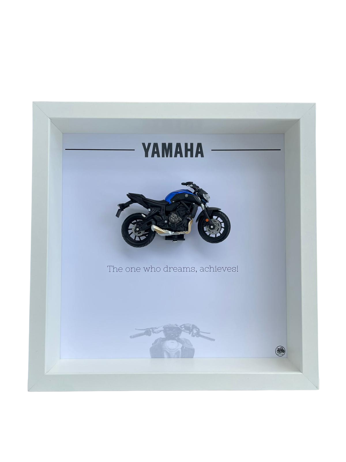 Moldura decorativa - Motas de estrada